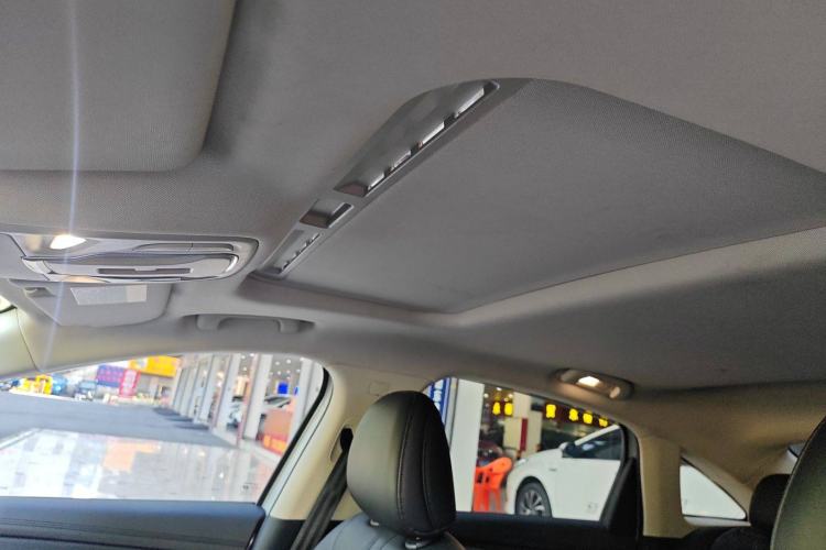 Used Roewe D7 2025 DMH 125km World Champion Edition Headliner