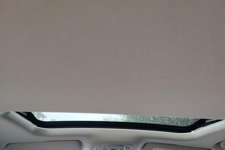 Used Roewe D7 2025 DMH 125km World Champion Edition Headliner