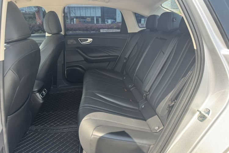 Used Roewe D7 2025 DMH 125km World Champion Excellence Edition Interior 3