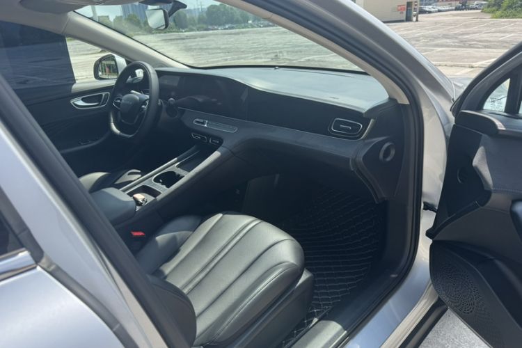 Used Roewe D7 2025 DMH 125km World Champion Excellence Edition Interior 7