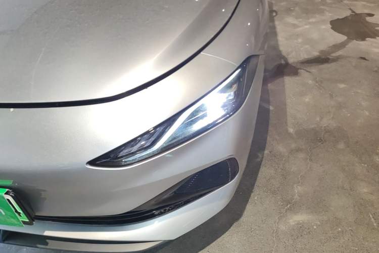 Used Roewe D7 2025 DMH 125km World Champion Edition Left Front Headlight