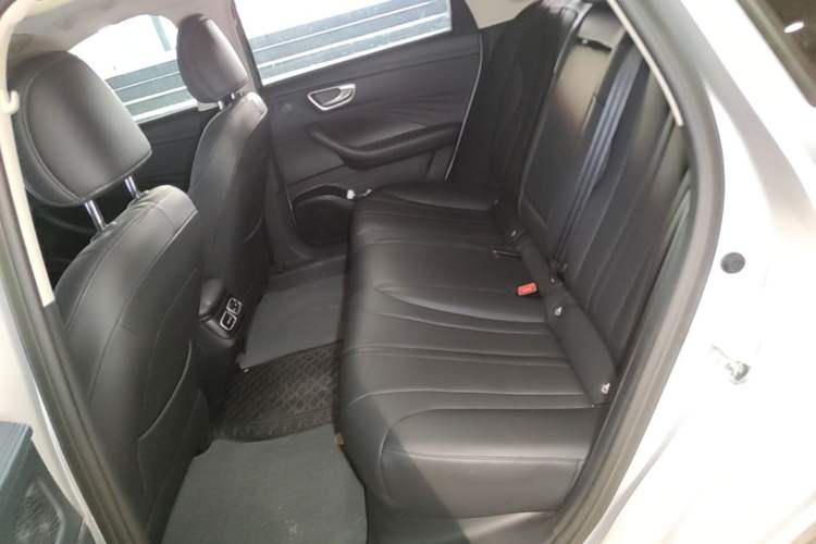 Used Roewe D7 2025 DMH 125km World Champion Edition Left Rear Seat