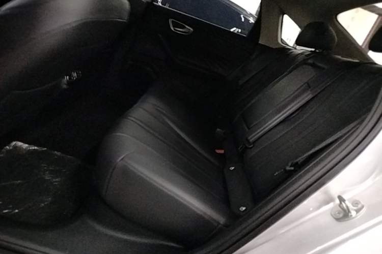 Used Roewe D7 2025 DMH 125km World Champion Excellence Edition Left Rear Seat