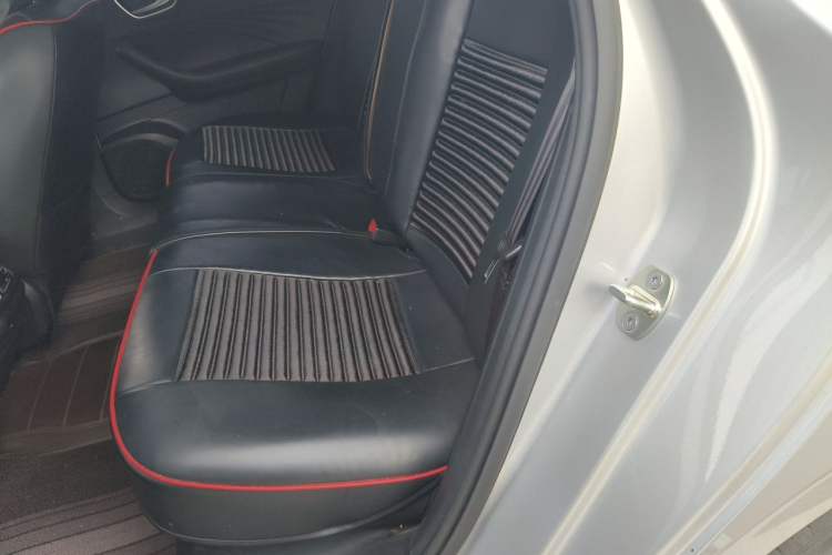 Used Roewe D7 2025 DMH 125km World Champion Edition Left Rear Seat