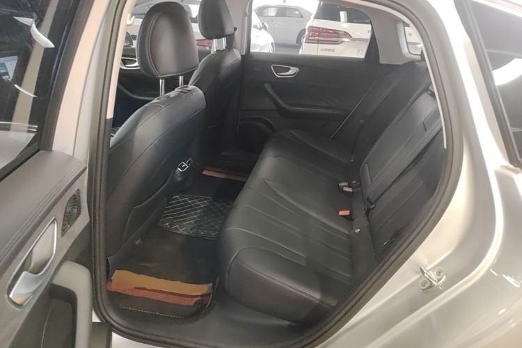 Used Roewe D7 2025 DMH 125km World Champion Excellence Edition Left Rear Seat