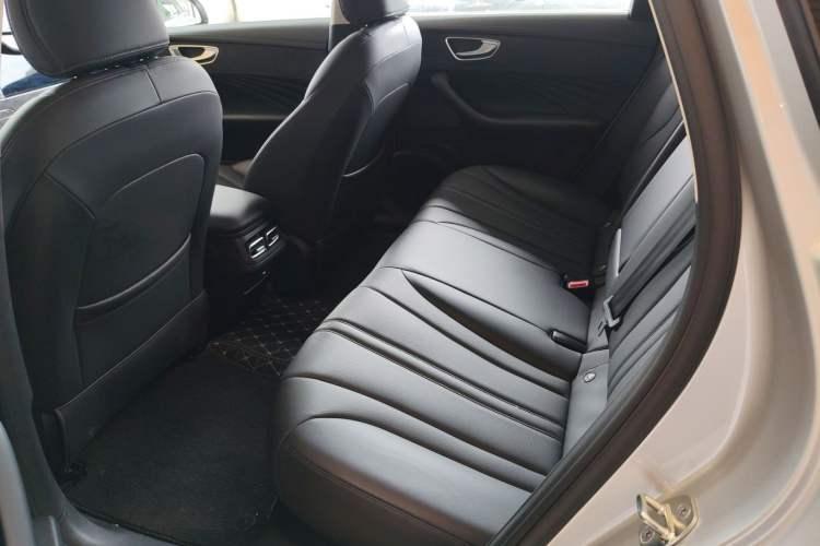 Used Roewe D7 2025 DMH 125km World Champion Excellence Edition Left Rear Seat