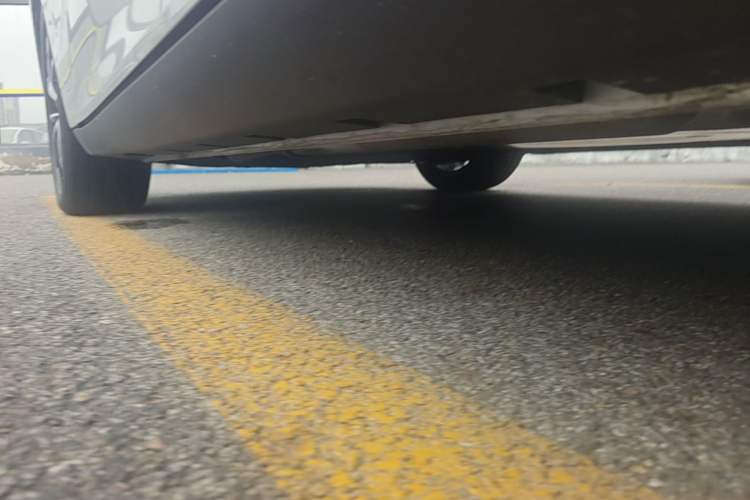 Used Roewe D7 2025 DMH 125km World Champion Edition Left Side Sill