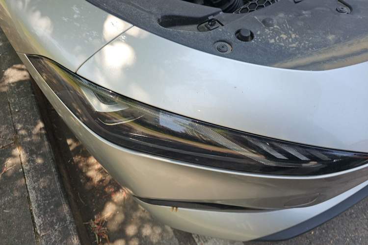 Used Roewe D7 2025 DMH 125km World Champion Edition Right Front Headlight