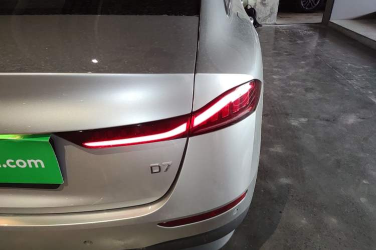 Used Roewe D7 2025 DMH 125km World Champion Edition Right Rear Taillight