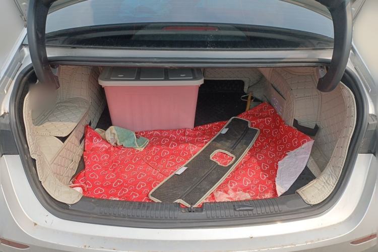 Used Roewe D7 2025 DMH 125km World Champion Edition Trunk