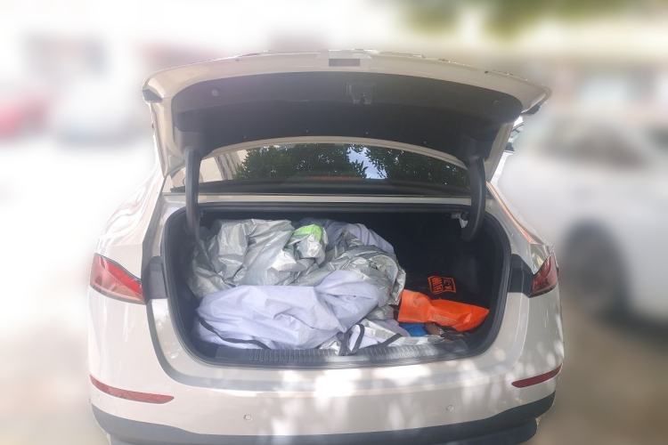 Used Roewe D7 2025 DMH 125km World Champion Edition Trunk