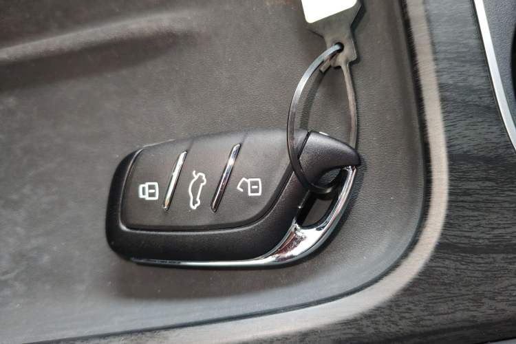 Used Roewe D7 2025 DMH 125km World Champion Excellence Edition Vehicle Key