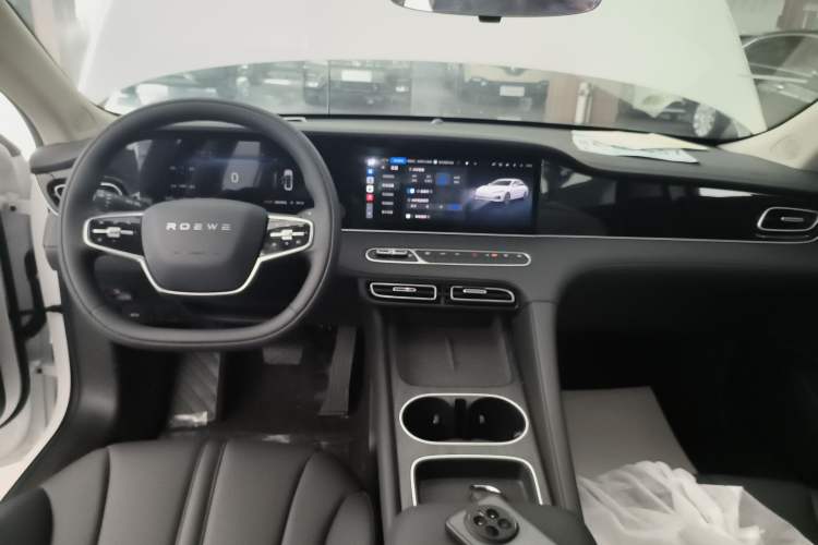Used Roewe D7 2025 DMH 125km World Champion Edition Audio And AC Panel