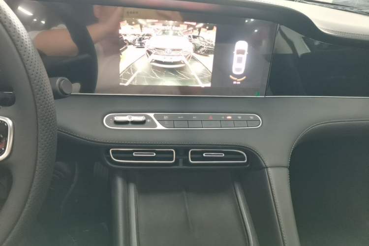 Used Roewe D7 2025 DMH 125km World Champion Edition Audio And AC Panel