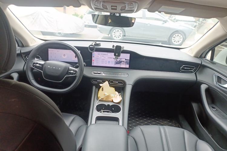 Used Roewe D7 2025 DMH 125km World Champion Edition Center Console