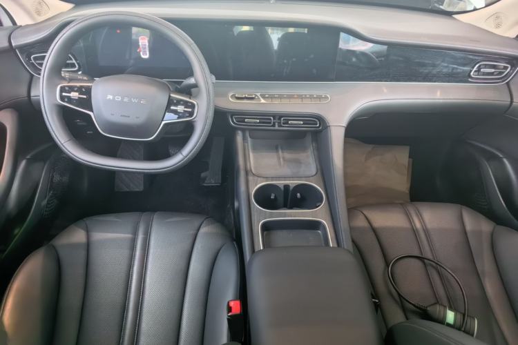 Used Roewe D7 2025 DMH 125km World Champion Edition Center Console