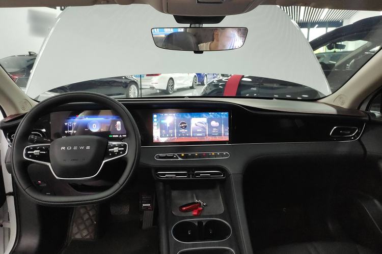 Used Roewe D7 2025 DMH 125km World Champion Edition Center Console