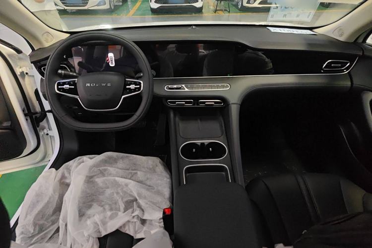 Used Roewe D7 2025 DMH 125km World Champion Edition Center Console