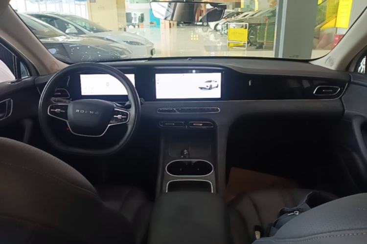 Used Roewe D7 2025 EV 510km Rear-Drive Navigation Edition Center Console