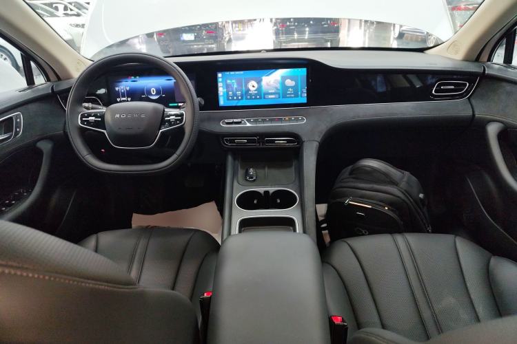 Used Roewe D7 2025 DMH 125km World Champion Excellence Edition Center Console