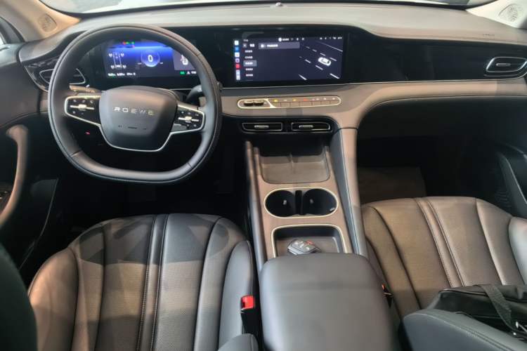 Used Roewe D7 2025 DMH 125km World Champion Edition Center Console