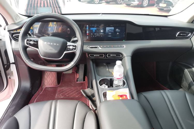 Used Roewe D7 2025 DMH 125km World Champion Edition Center Console