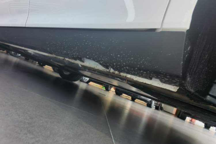 Used Roewe D7 2025 DMH 125km World Champion Edition Chassis Rear Left