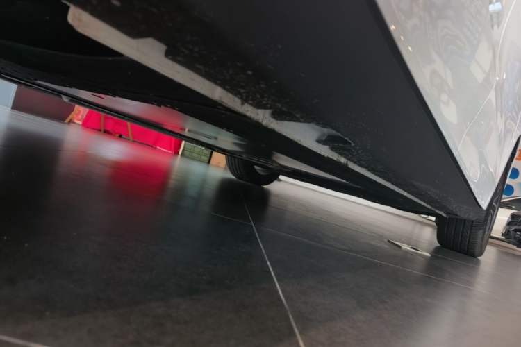 Used Roewe D7 2025 DMH 125km World Champion Edition Chassis Rear Right