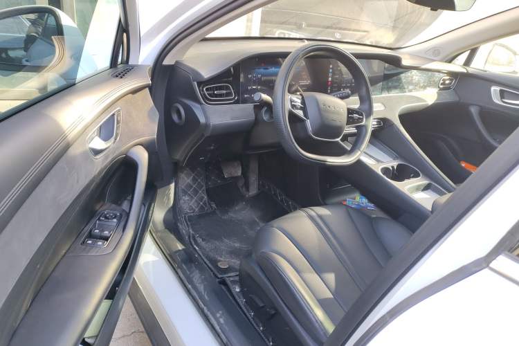 Used Roewe D7 2025 DMH 125km World Champion Excellence Edition Driver Seat