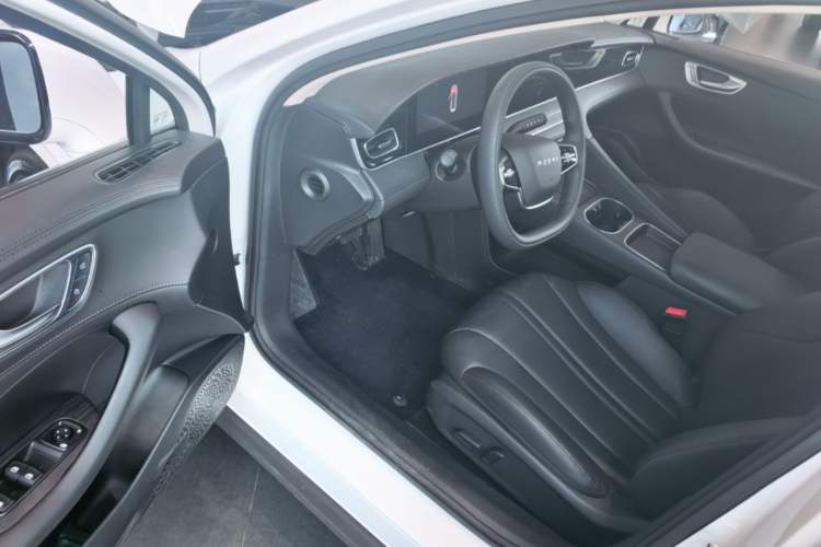 Used Roewe D7 2025 DMH 125km World Champion Edition Driver Seat