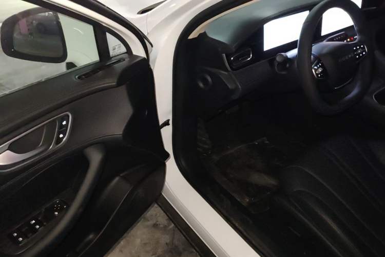 Used Roewe D7 2025 DMH 125km World Champion Edition Driver Seat
