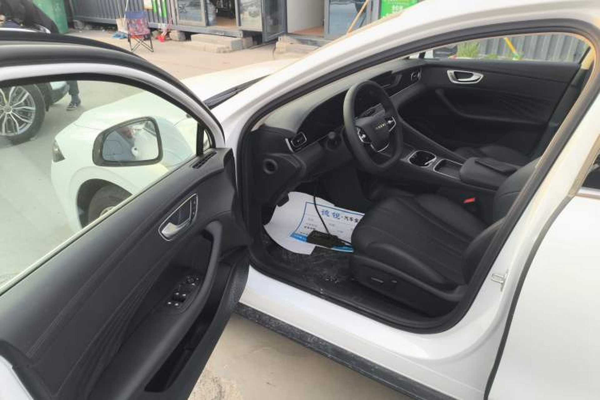 Used Roewe D7 2025 DMH 125km World Champion Edition Driver Seat