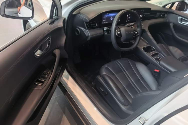 Used Roewe D7 2025 DMH 125km World Champion Edition Driver Seat
