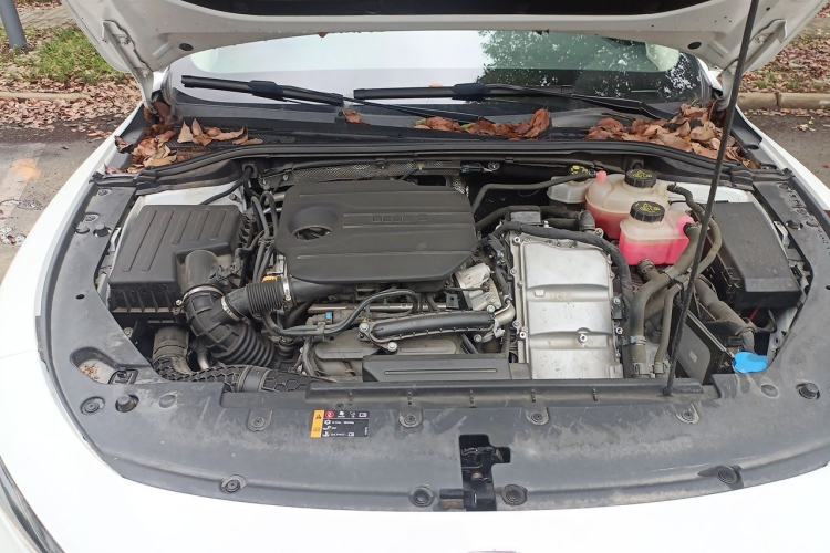 Used Roewe D7 2025 DMH 125km World Champion Edition Engine Bay