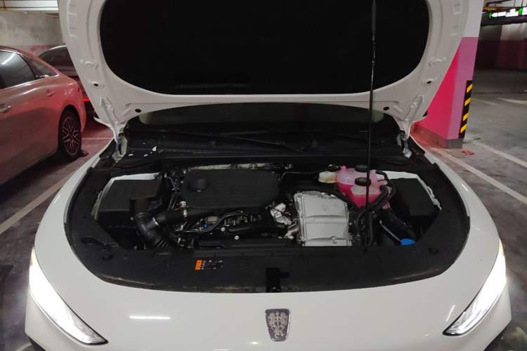 Used Roewe D7 2025 DMH 125km World Champion Edition Engine Bay