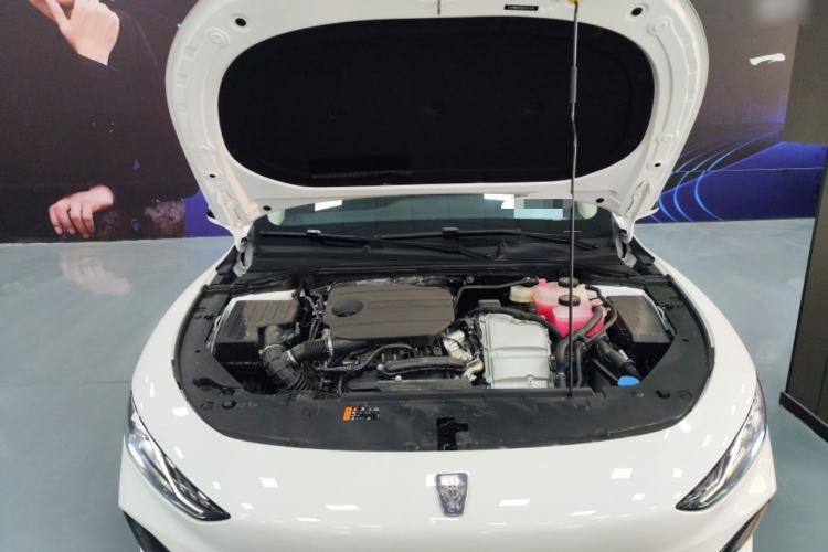 Used Roewe D7 2025 DMH 125km World Champion Excellence Edition Engine Bay
