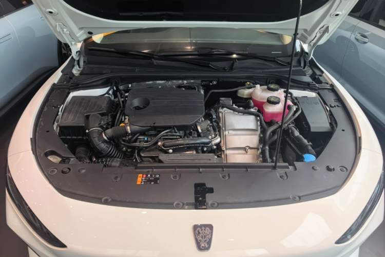 Used Roewe D7 2025 DMH 125km World Champion Edition Engine Bay