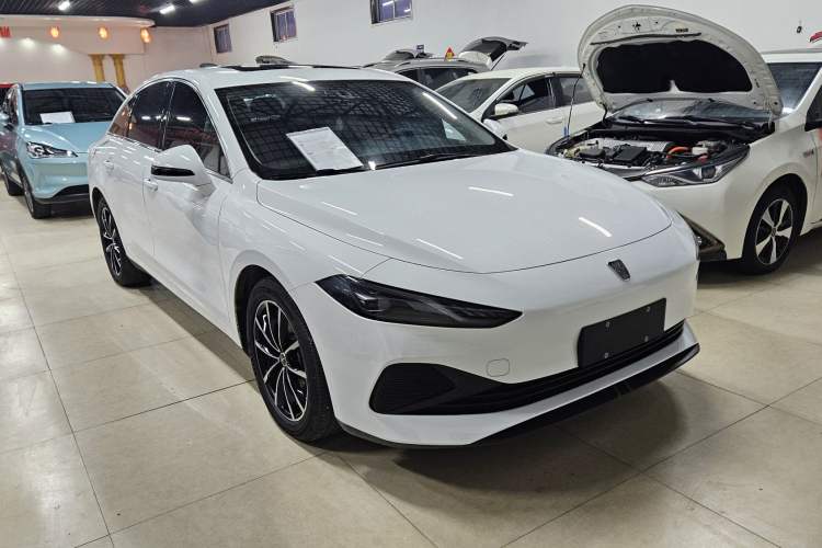Used Roewe D7 2025 DMH 125km World Champion Edition Exterior 1