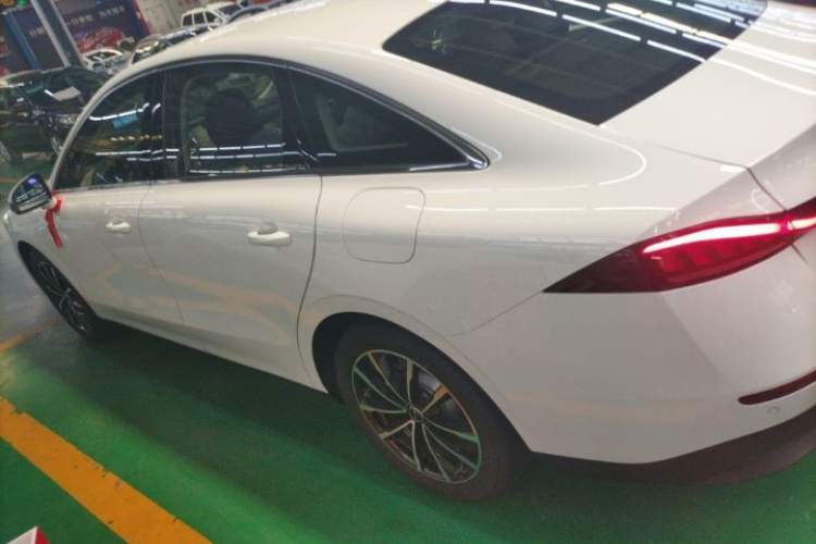 Used Roewe D7 2025 DMH 125km World Champion Edition Exterior 3