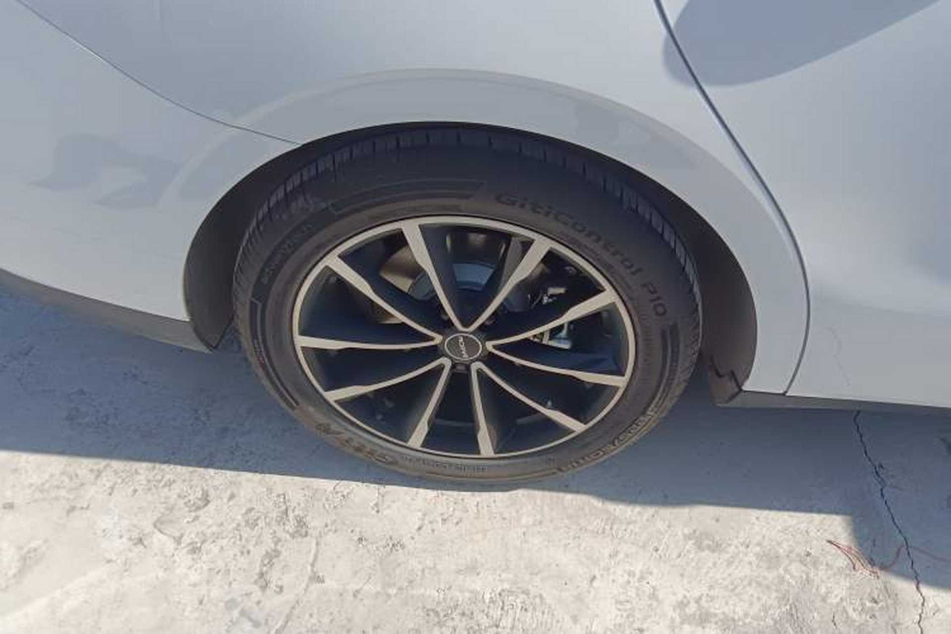 Used Roewe D7 2025 DMH 125km World Champion Edition Exterior 4