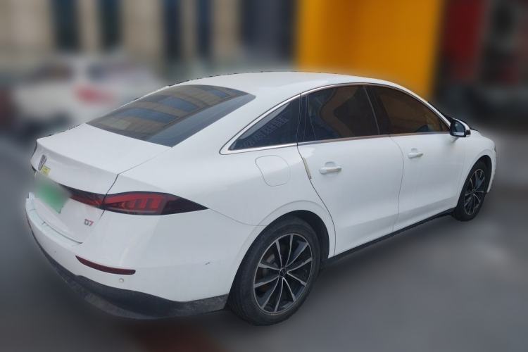 Used Roewe D7 2025 DMH 125km World Champion Edition Exterior 5