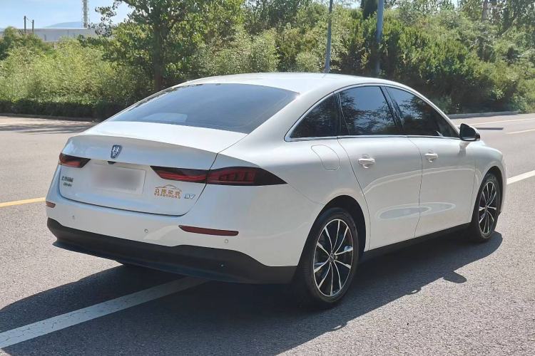Used Roewe D7 2025 DMH 125km World Champion Edition Exterior 5