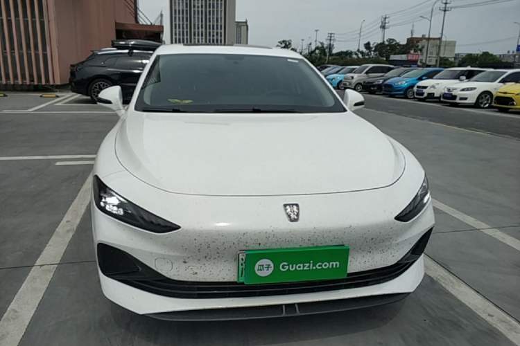 Used Roewe D7 2025 DMH 125km World Champion Edition Front