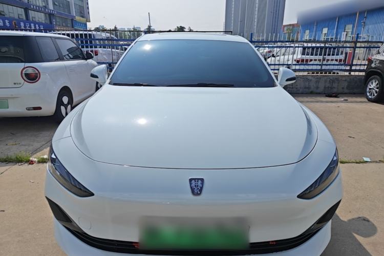 Used Roewe D7 2025 DMH 125km World Champion Edition Front