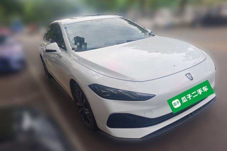 Used Roewe D7 2025 DMH 125km World Champion Edition Front Right 45 Deg