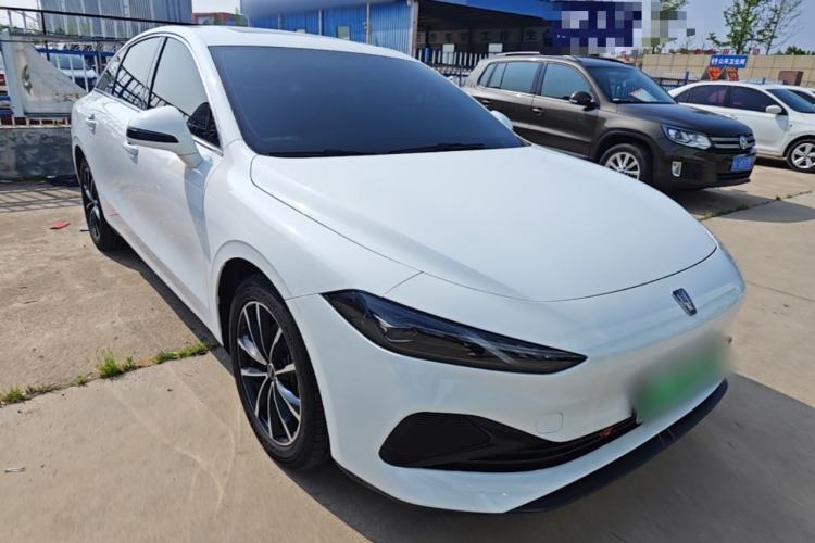Used Roewe D7 2025 DMH 125km World Champion Edition Front Right 45 Deg