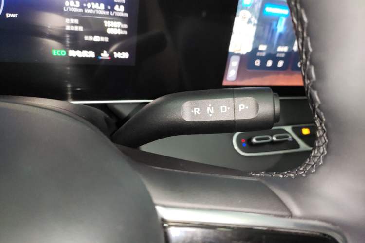 Used Roewe D7 2025 DMH 125km World Champion Edition Gear Lever