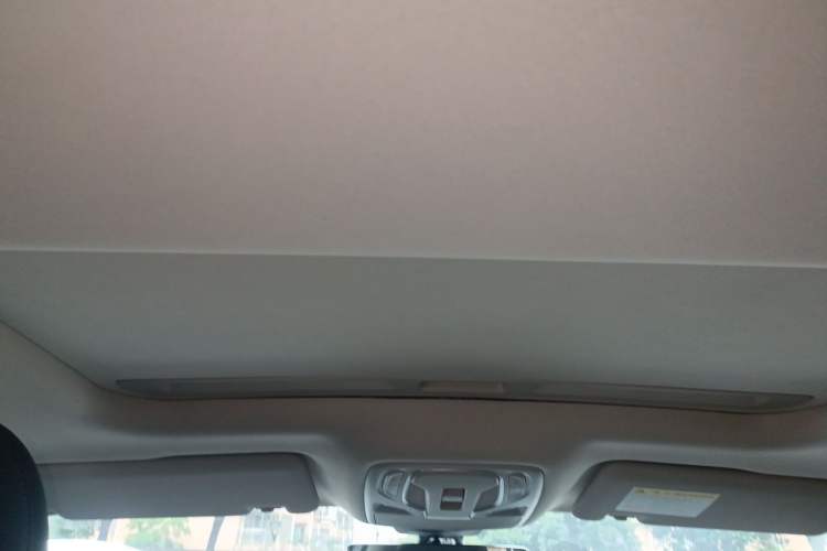 Used Roewe D7 2025 DMH 125km World Champion Edition Headliner