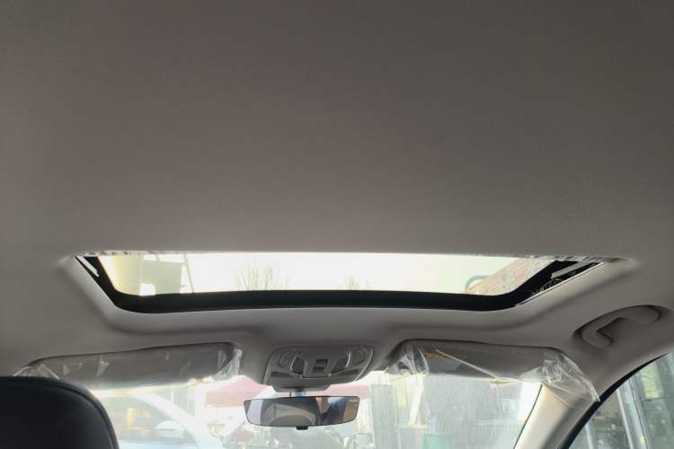 Used Roewe D7 2025 DMH 125km World Champion Edition Headliner