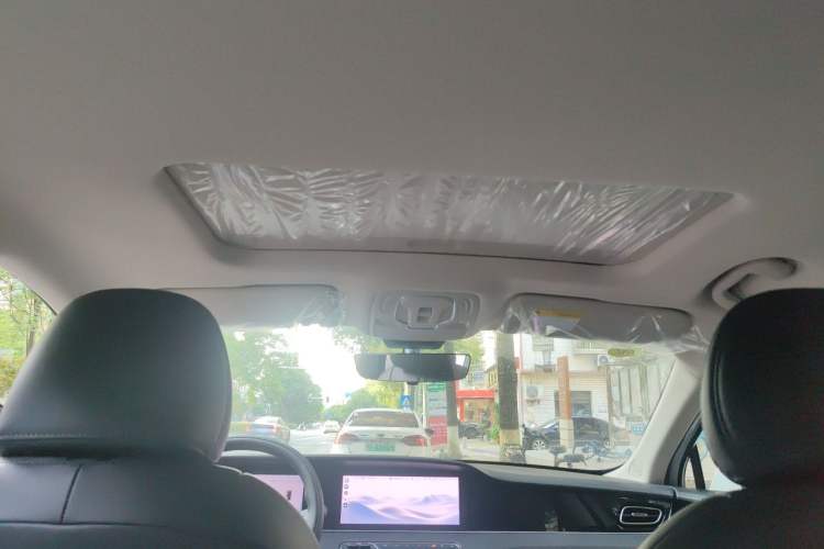 Used Roewe D7 2025 DMH 125km World Champion Edition Headliner